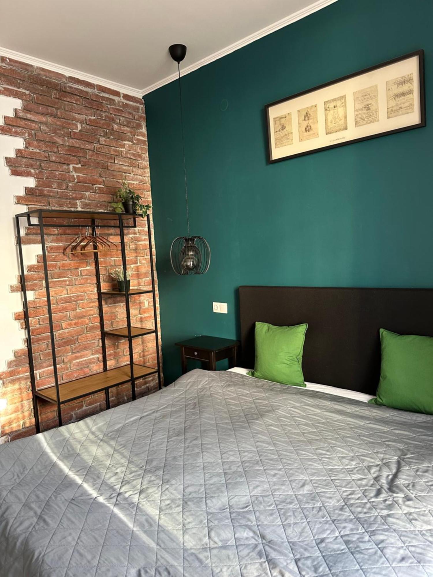 Art Hotel 2*